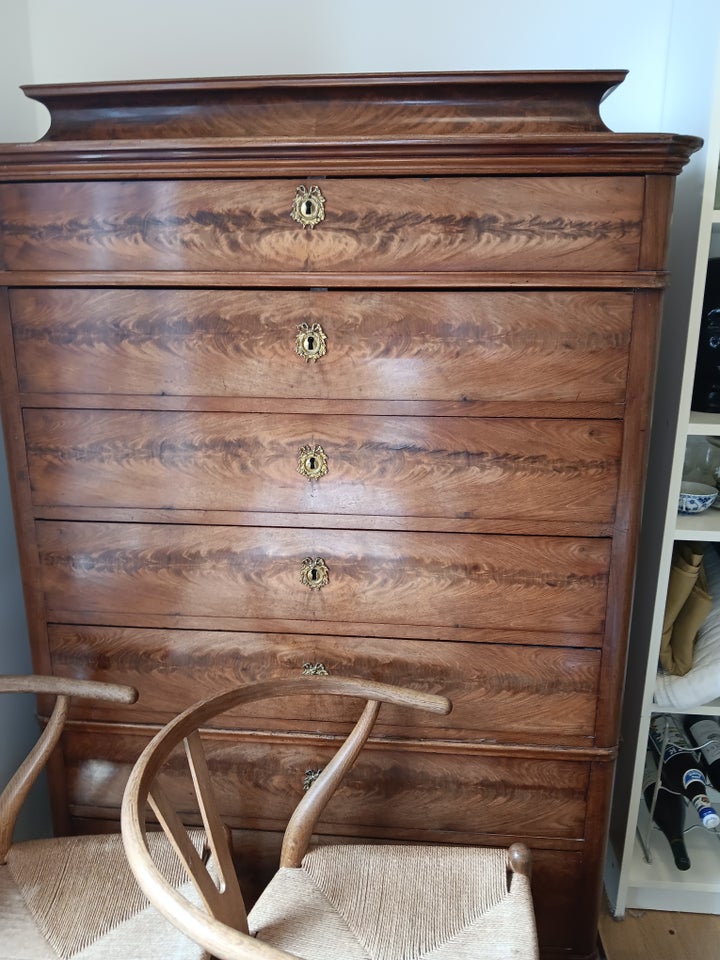 Chiffoniere , 100 år gl., b: 100 d: 65