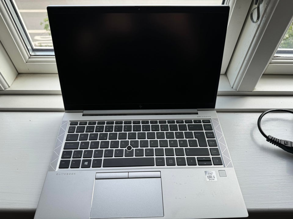 HP HP Elitebook 840 G7 8 GB ram 250