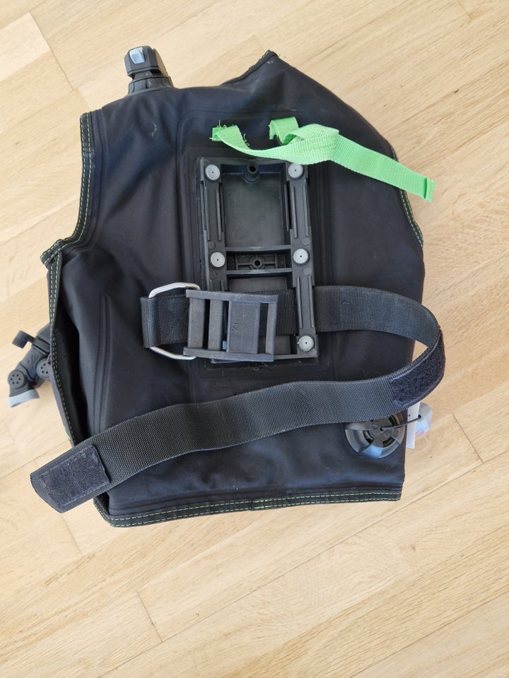 BCD Scubapro Rebel