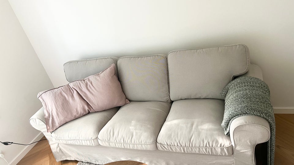 Ektorp 3-personers sofa og