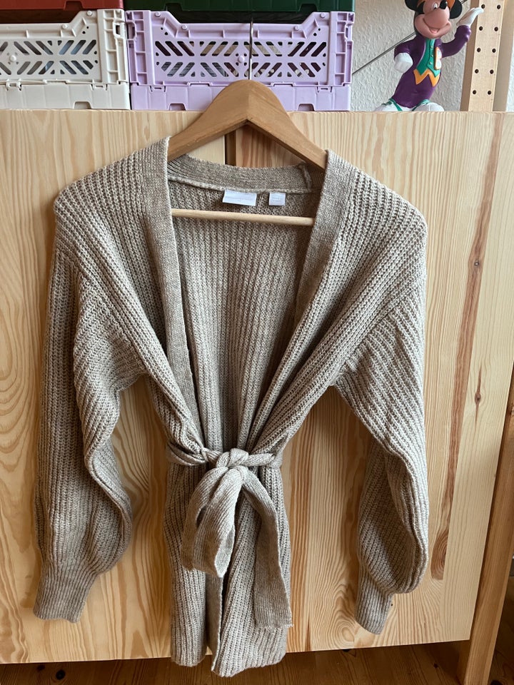 Cardigan, Mamalicious, str. 36