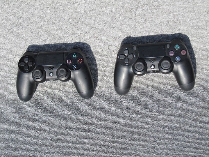 Playstation 4, JoyStick