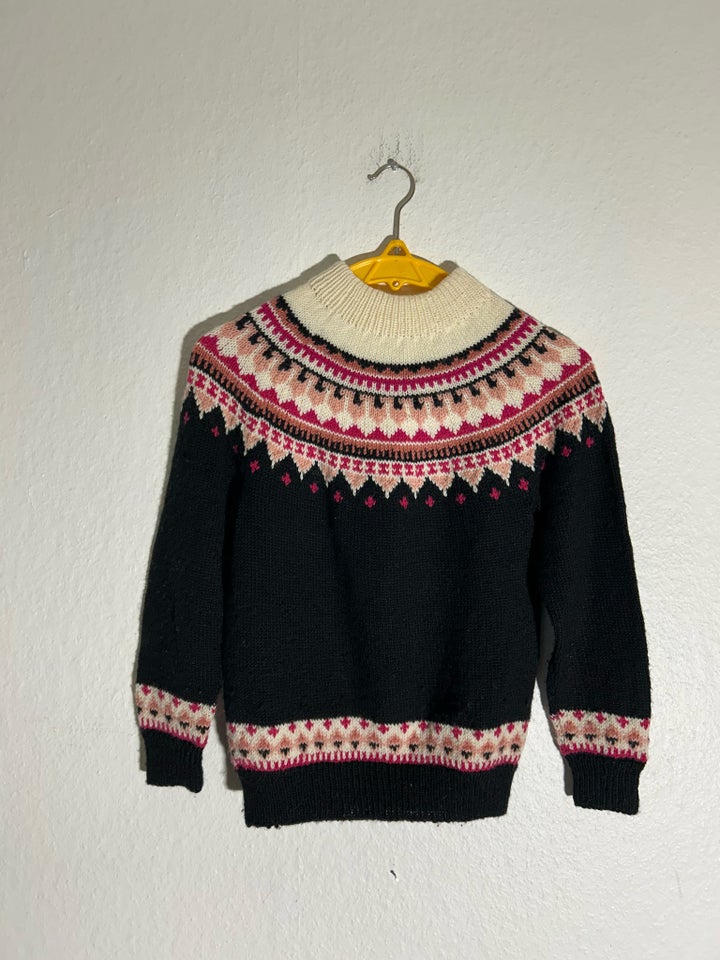 Sweater, Handmade, str. 34