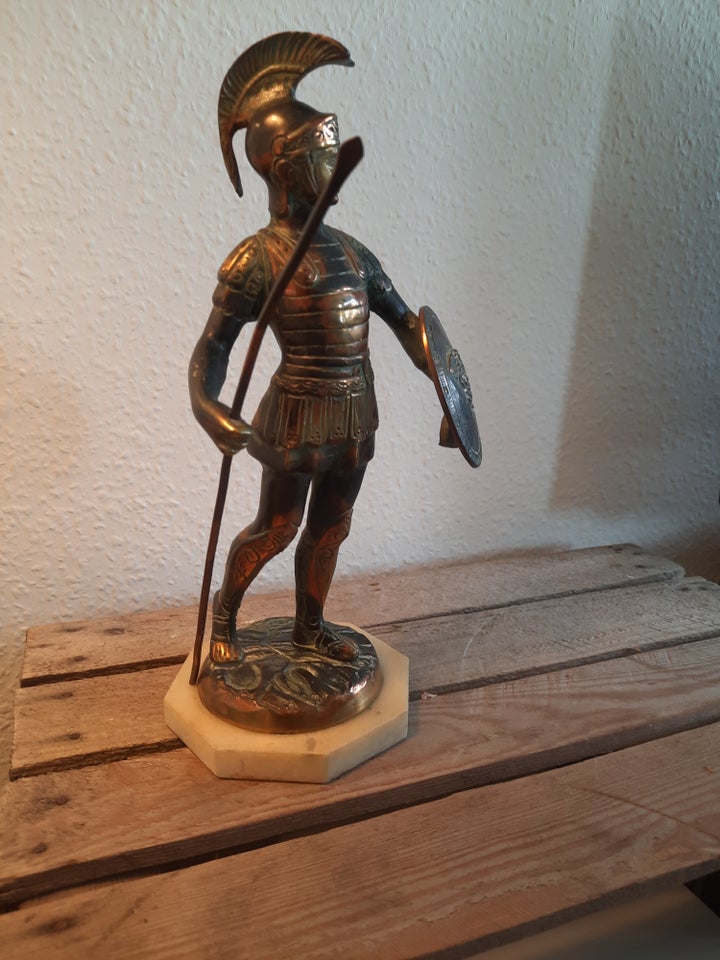 Figur bronze på marmor Ukendt