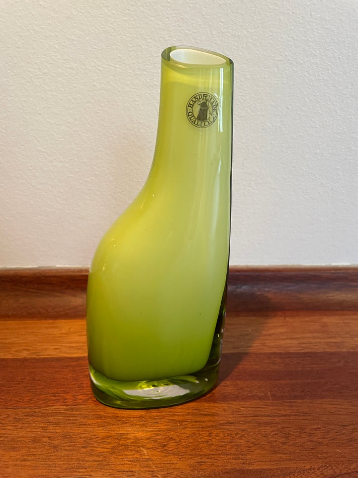 Keramik, Lime grøn glas vase Art