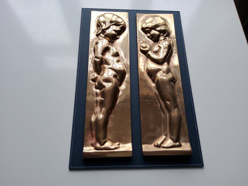 Bronze relief, motiv: Adam og Eva