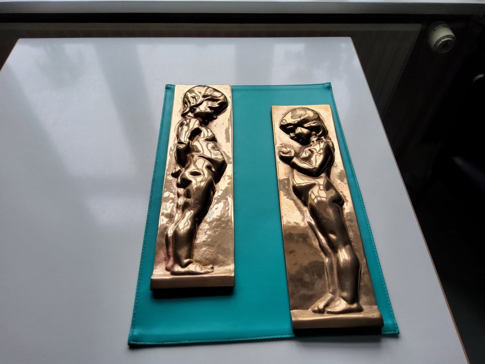 Bronze relief, motiv: Adam og Eva