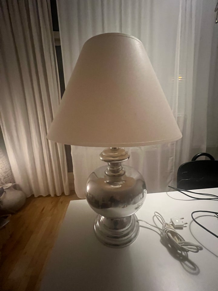 Lampe Villa collection