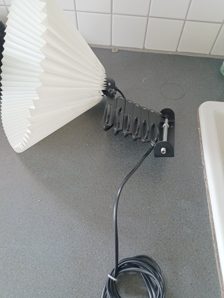 Væglampe Saxlampe