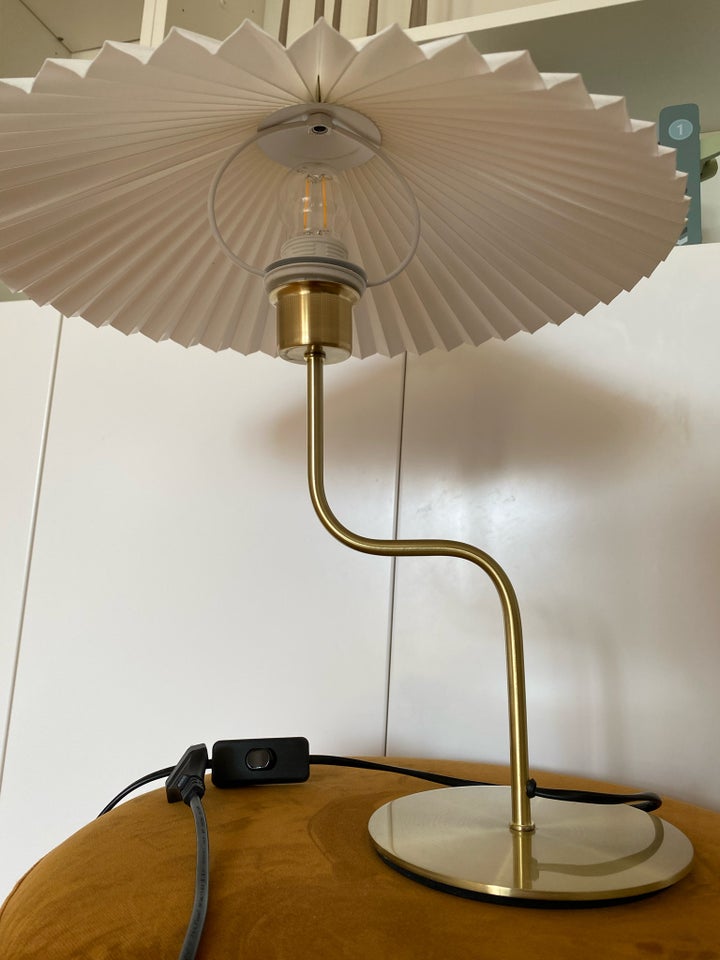 Lampe, HM Home