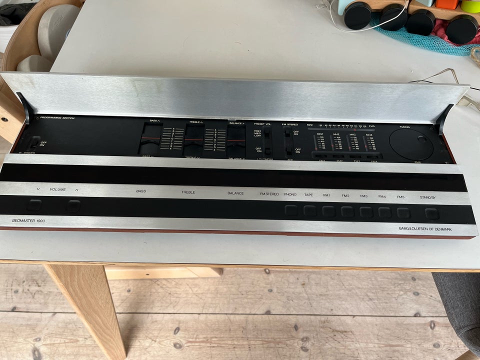 AM/FM radio, Bang  Olufsen,