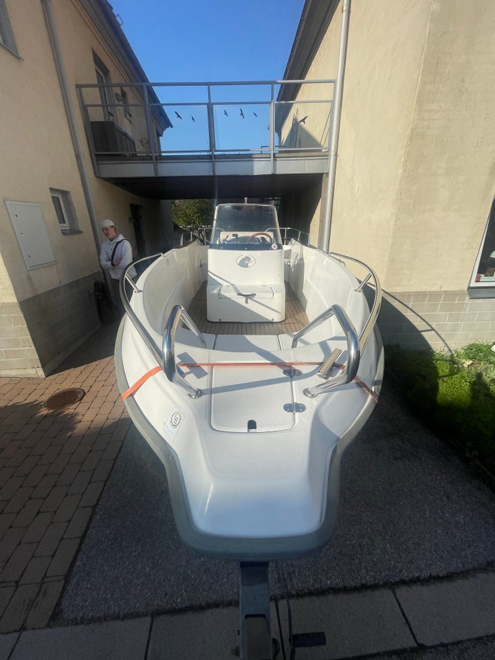 Uttern S56 Exclusive Motorbåd