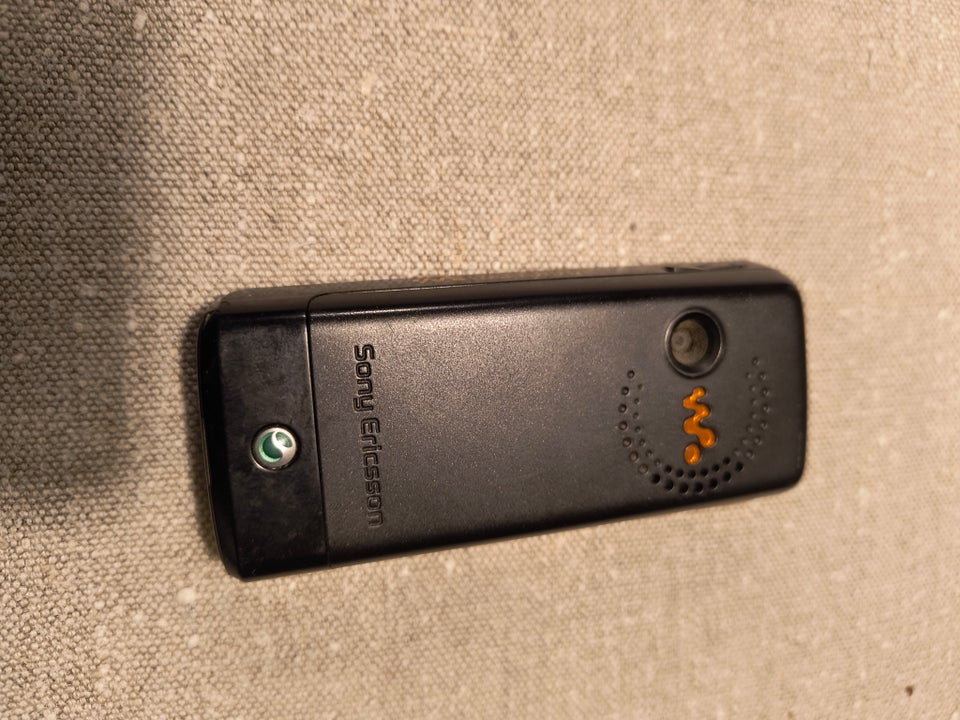 Sony Ericsson W200i