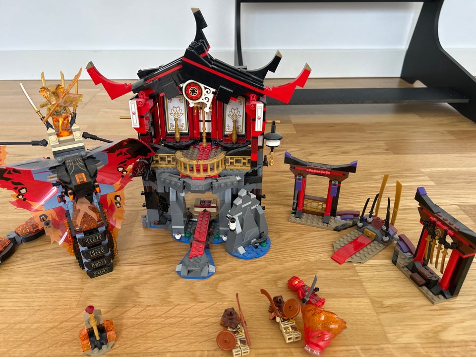 Lego Ninjago, 70674 og 70643