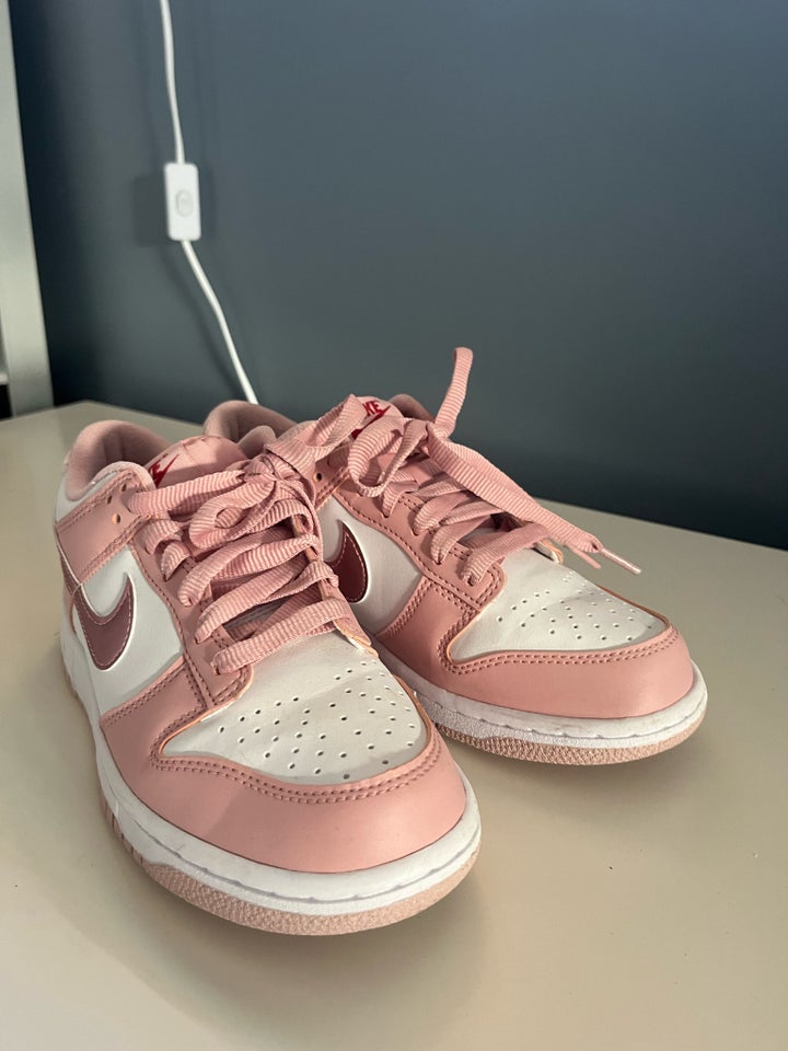 Sneakers, str. 38, Nike