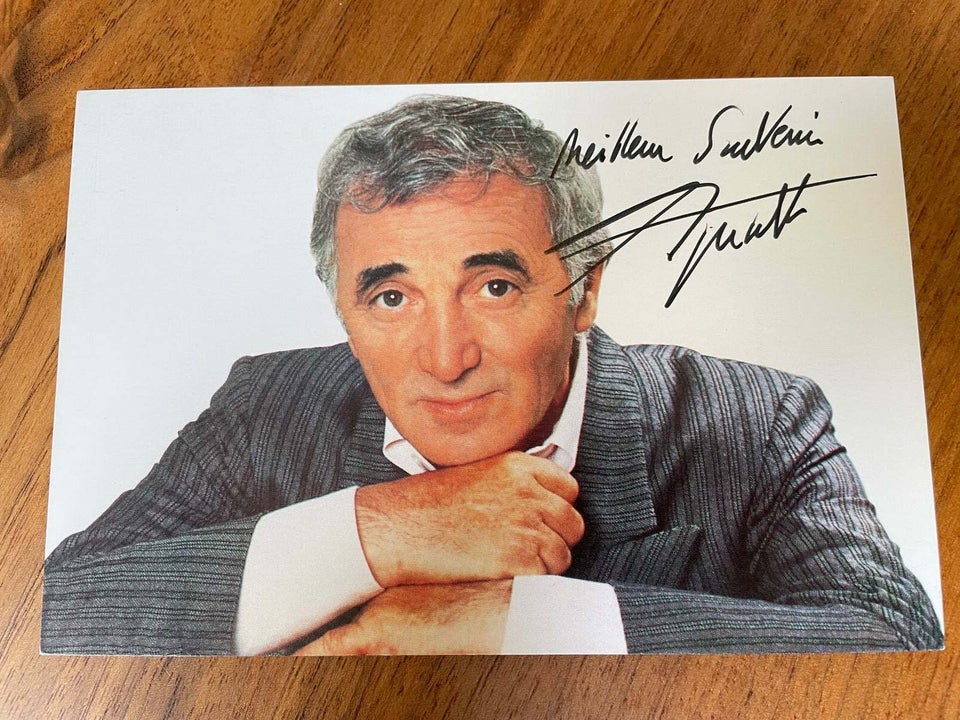 Autografer, Charles Aznavour