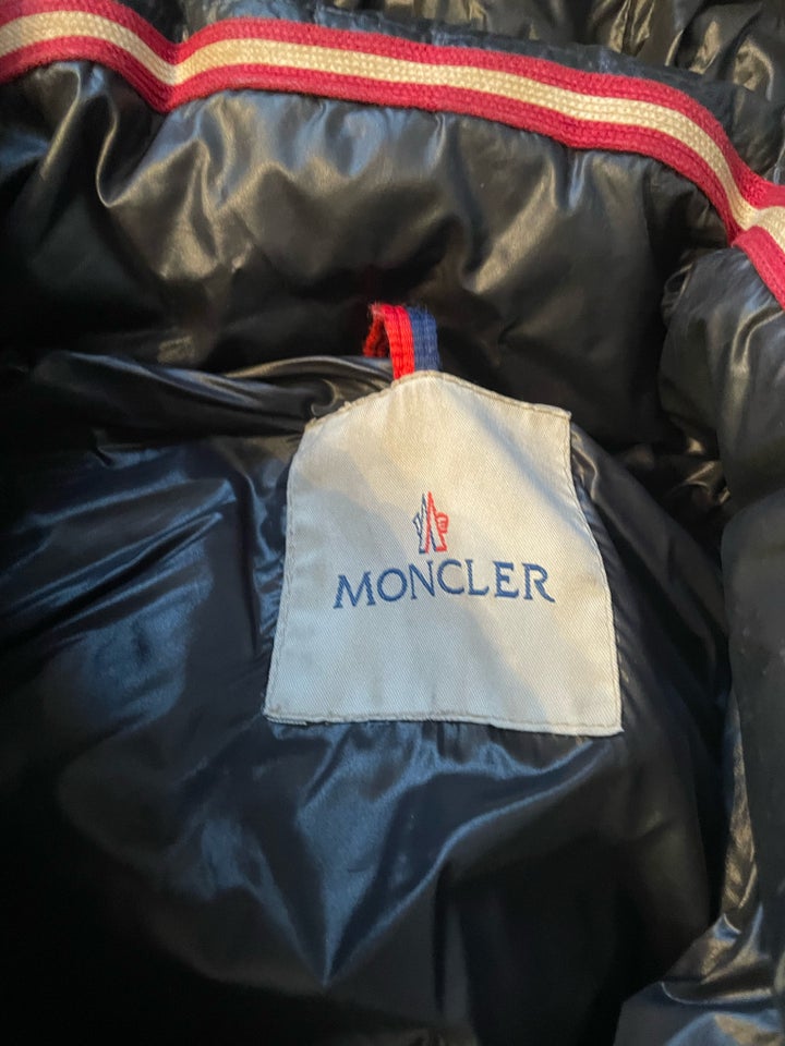 Dynejakke, str. M, Moncler