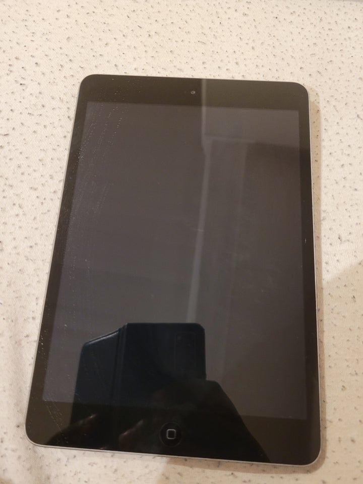 iPad mini 2, sort, Rimelig