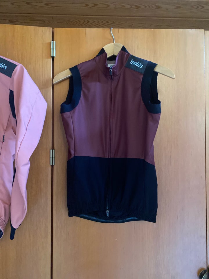 Cykeltøj, Isolés Storm Jacket dame