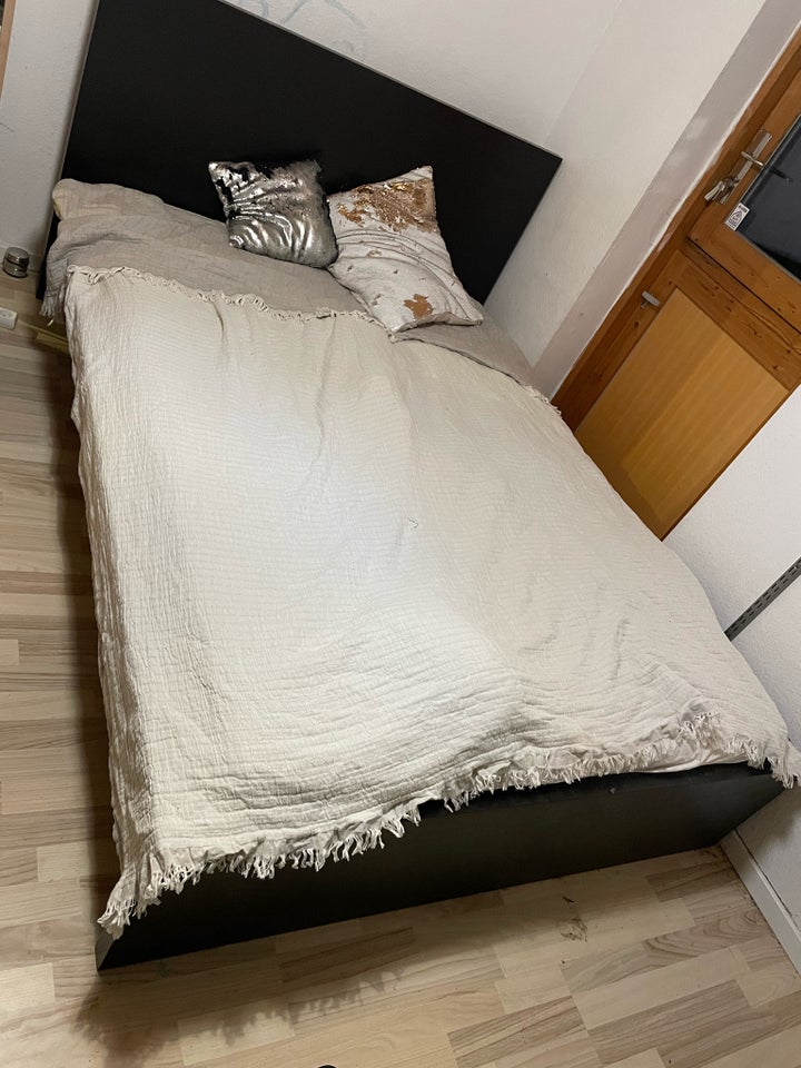 Gavl, Ikea, b: 155 l: 205