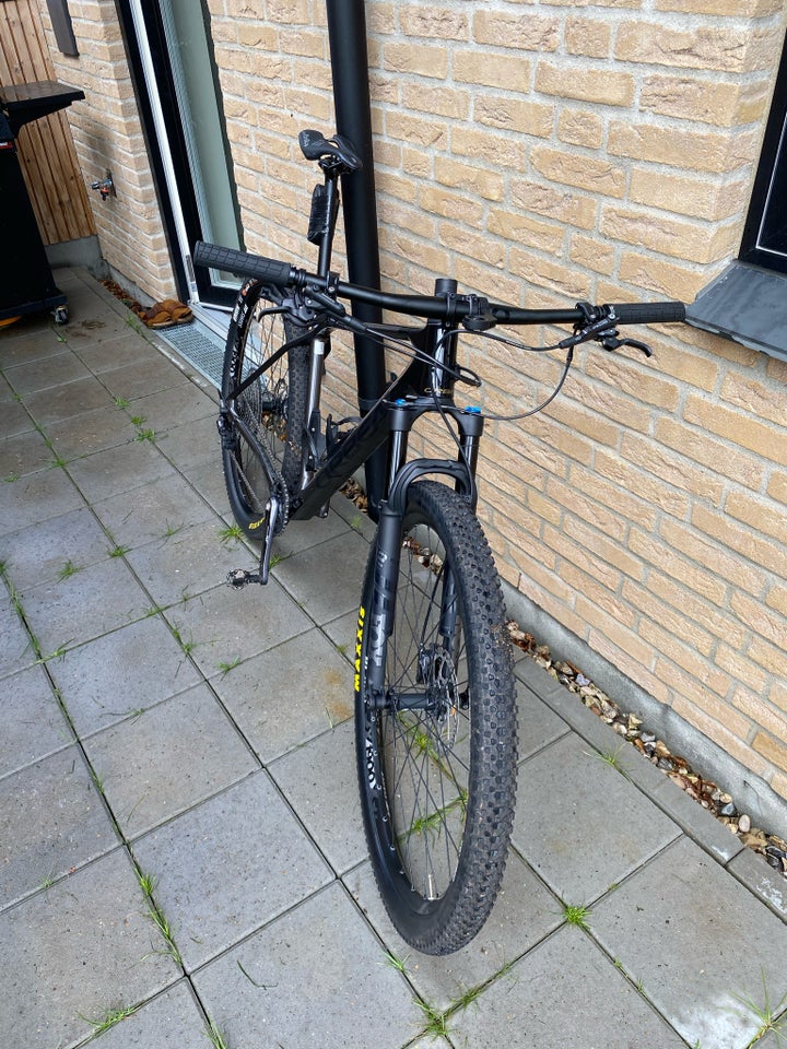 Orbea Alma m25, hardtail, L tommer