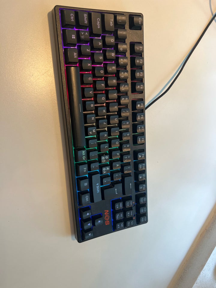 Tastatur, Nos, K300