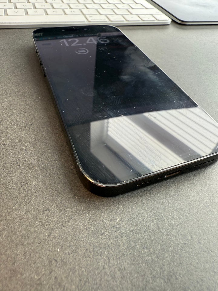 iPhone 14 Pro, 128 GB, sort