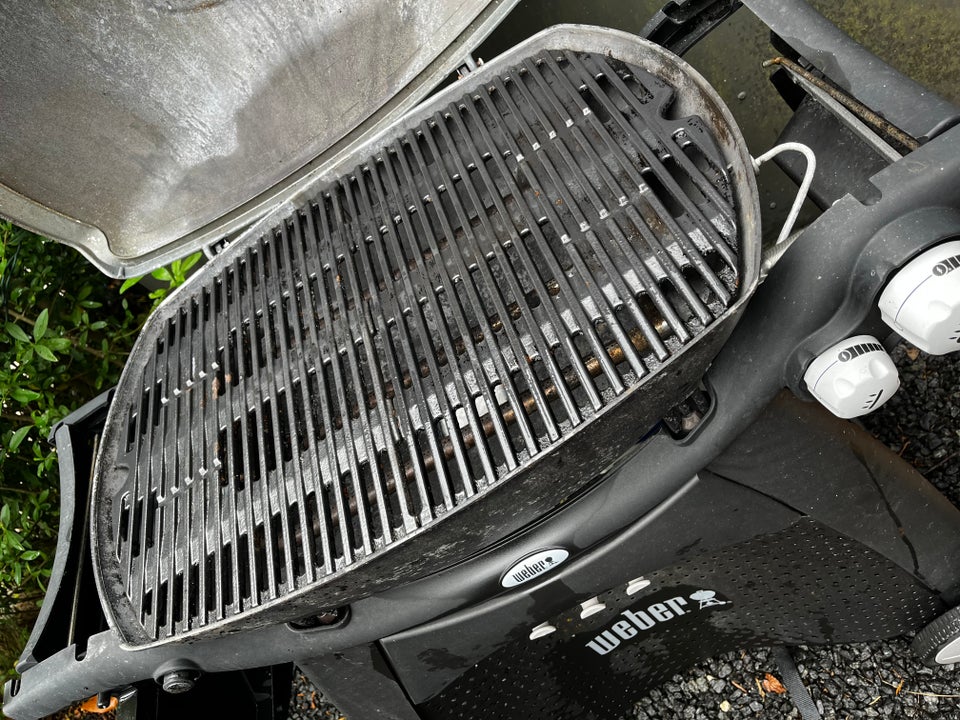 Gasgrill Weber q3200