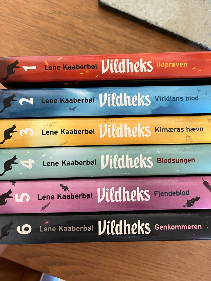 Vildheks, Lene Kaaberbøl, genre: