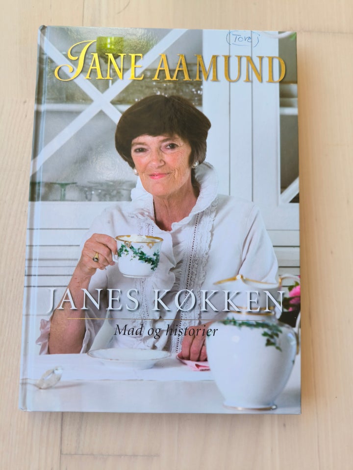 Janes køkken, Jane Aamund, emne: