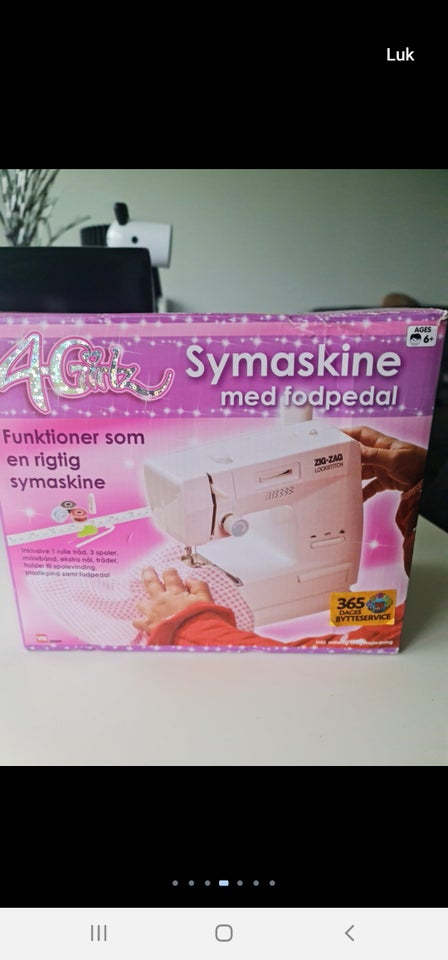 Andet legetøj, Lille symaskine,