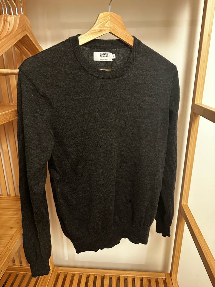 Sweater, Hanstholm og Magasin,