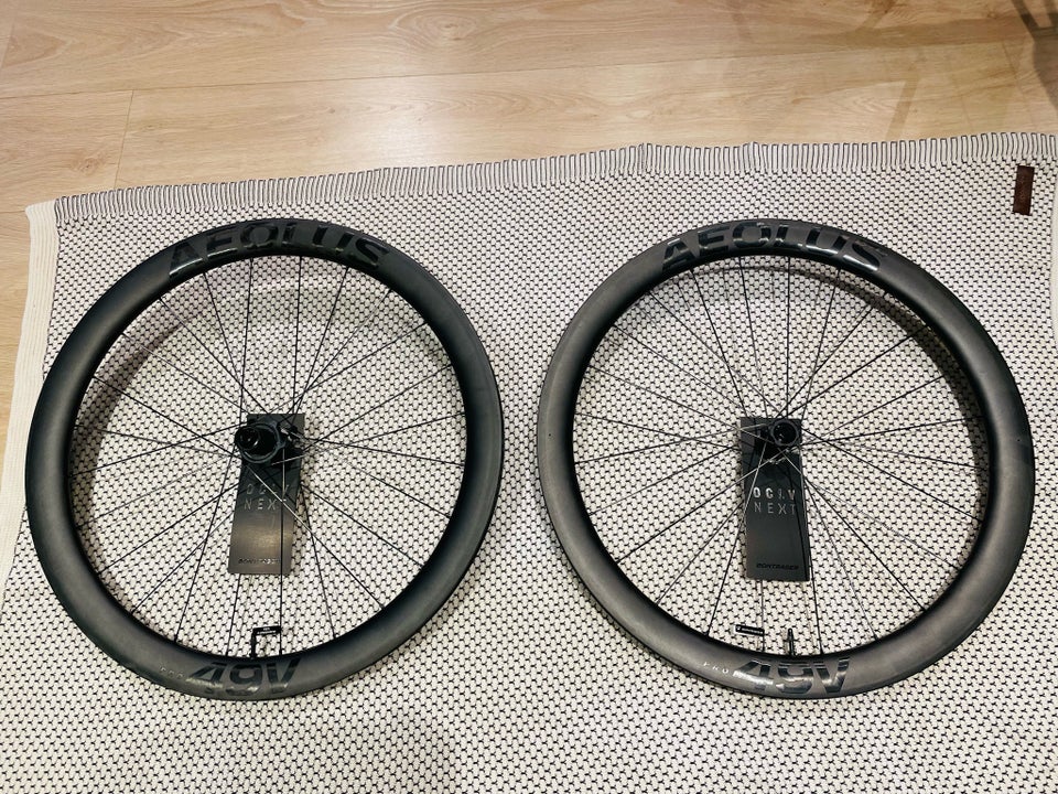 Hjul, Hjul Bontrager Aeolus Pro 49V