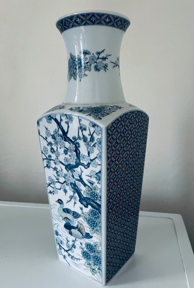 Vase, Japansk vase