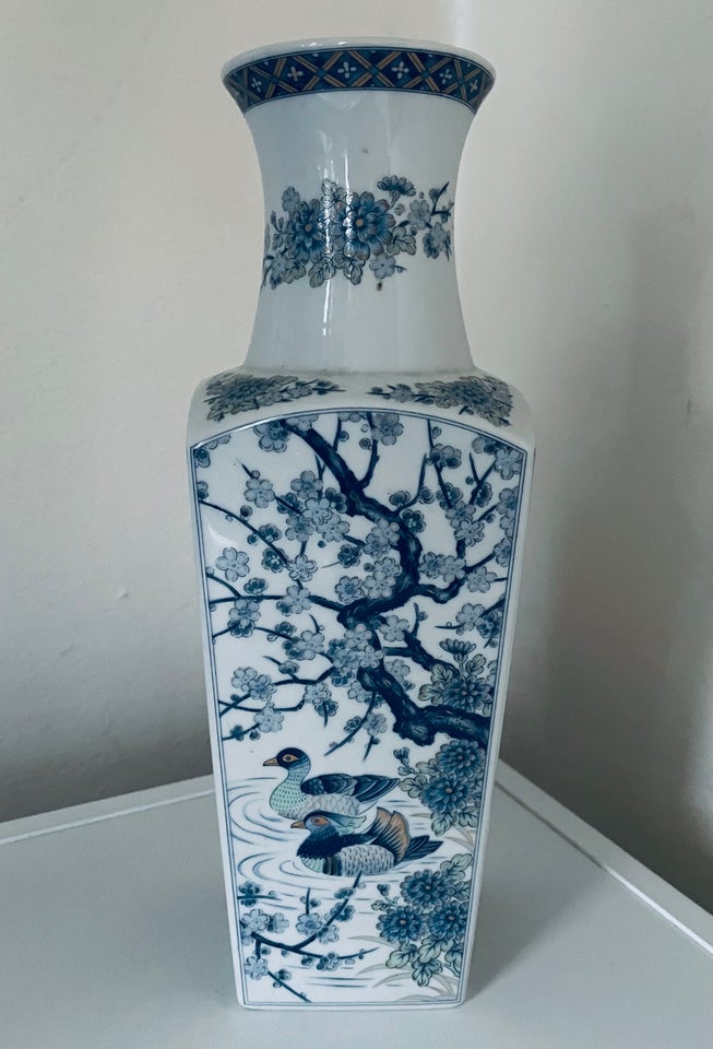 Vase, Japansk vase