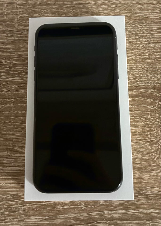 iPhone 11, 64 GB, sort