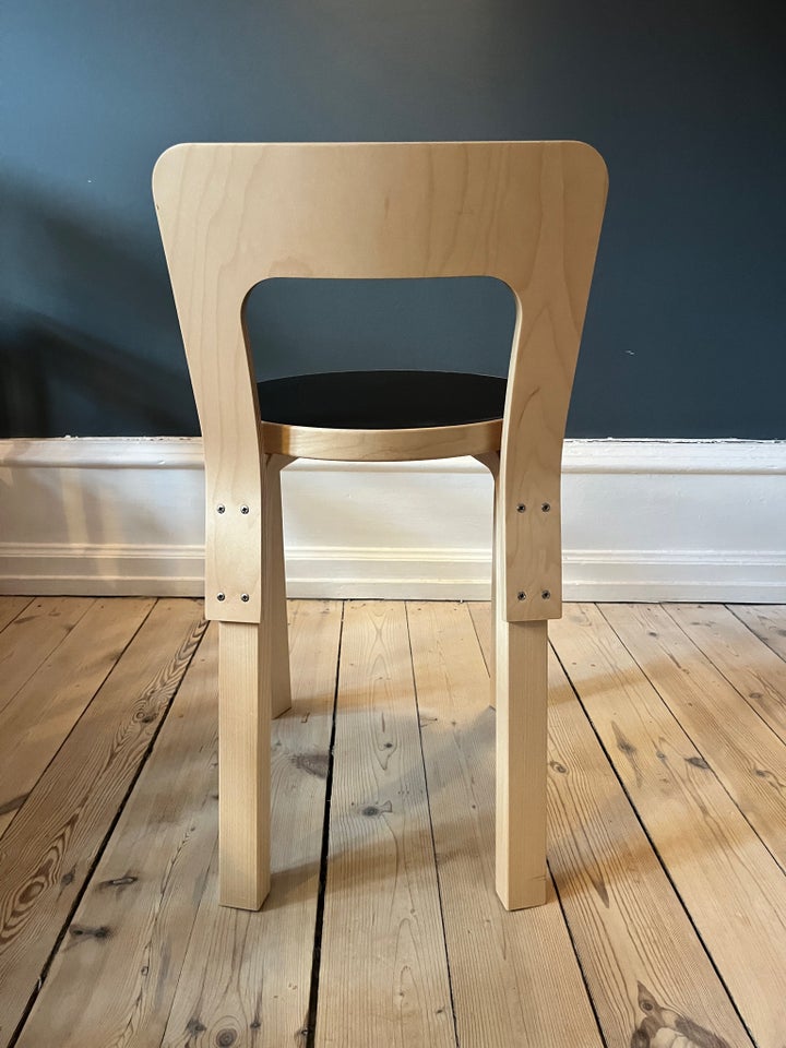 Alvar Aalto, Artek 65,