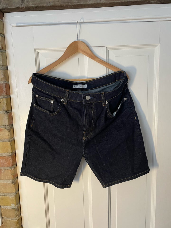 Shorts, Zara, str. 34