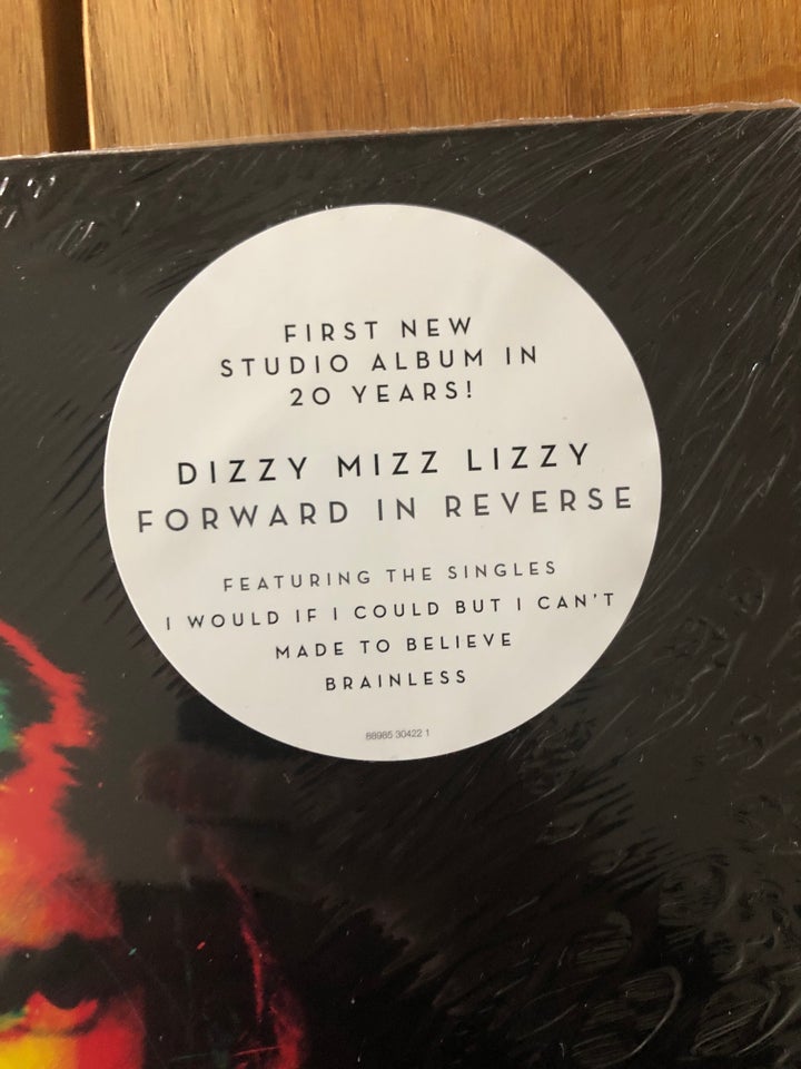 LP, Dizzy mizz lizzy