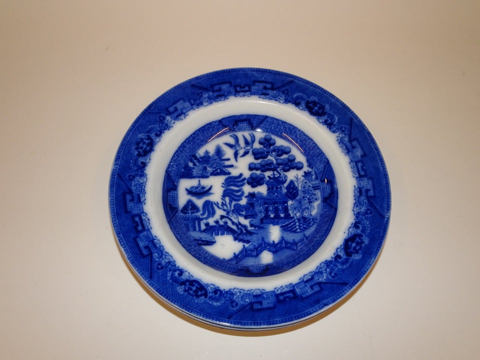 Porcelæn Blue Willow Doulton