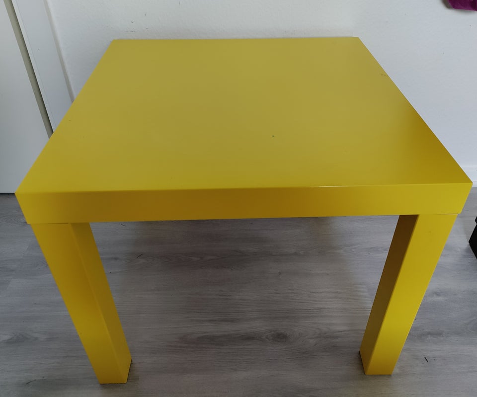 Sidebord Lack Ikea  laminat