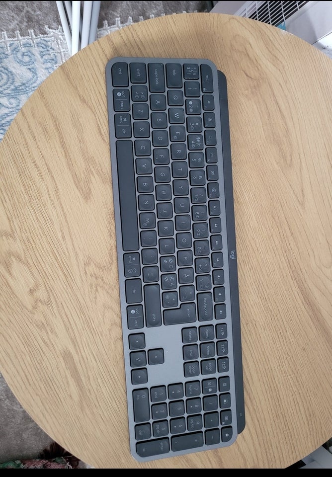 Keyboard, Logitech