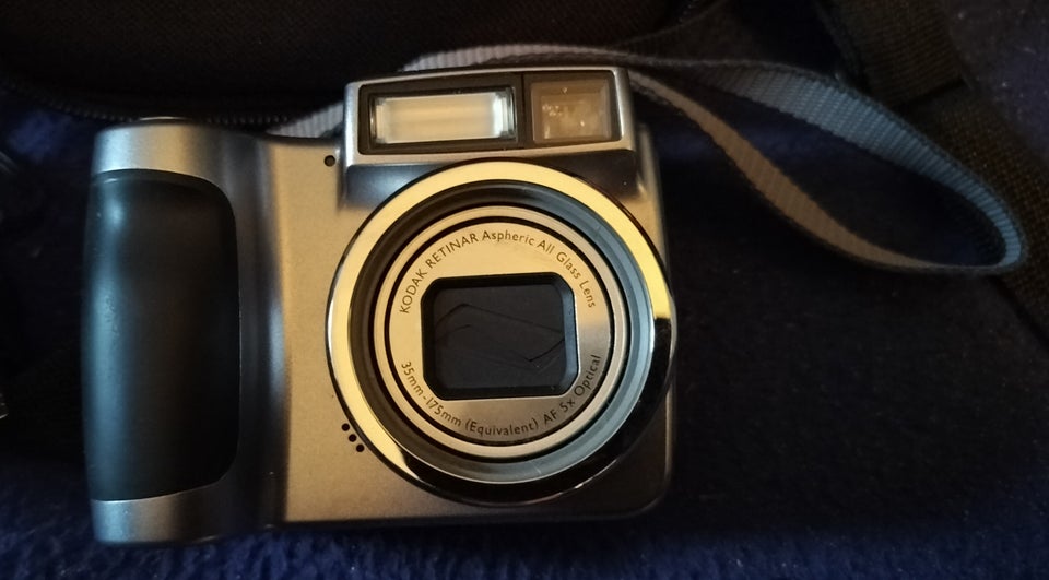 Kodak, Z700, 4 megapixels