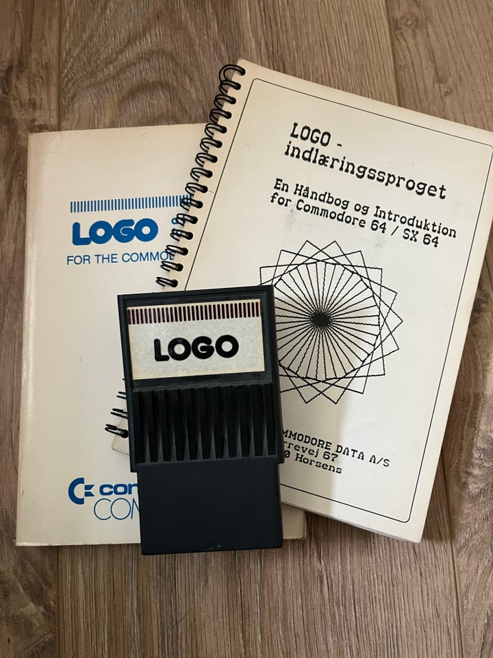 LOGO Commodore 64  Logo cartridge