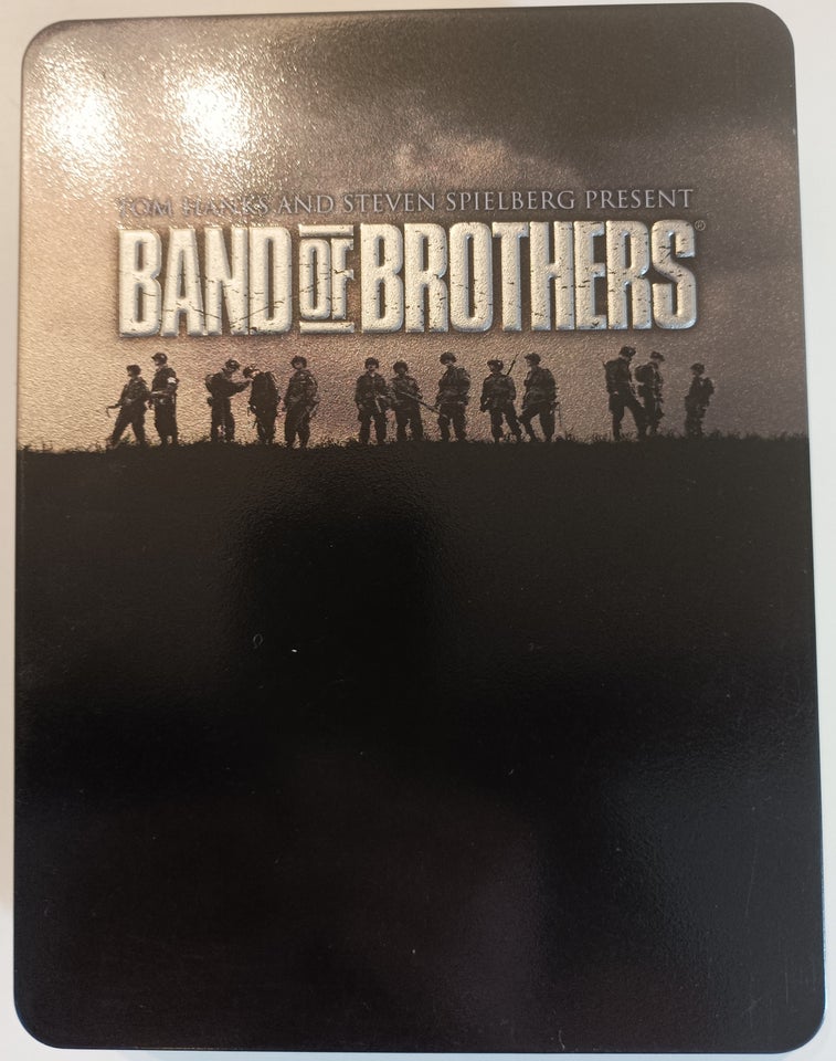 Band of Brothers, instruktør