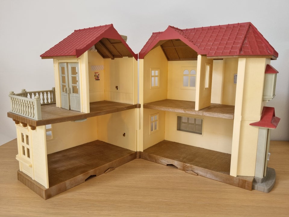 Sylvanian, Sylvanian villa,