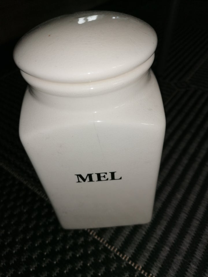 Porcelæn, Melkrukke