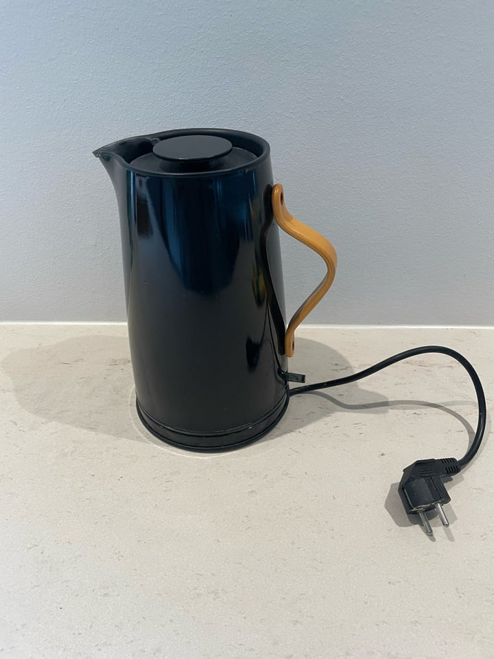 Stelton elkedel, Stelton