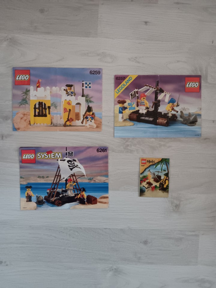 Lego Pirates, Vejledninger