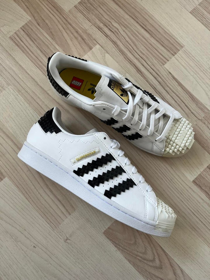 Sneakers Adidas / Lego str 425